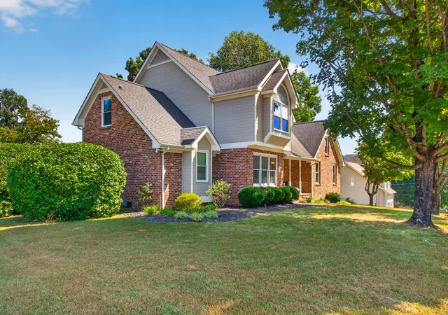 Photo 3 of Single family home for sale at 9001 Chaffin Ln, Chattanooga, TN 37421 | MLS# 1543101 | Listing updated on 2026-10-23