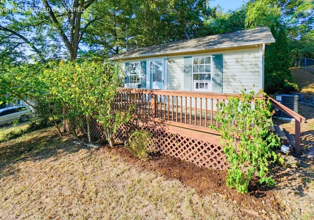 Photo 2 of Single family home for sale at 6823 Martha Ave, Chattanooga, TN 37412 | MLS# 1542739 | Listing updated on 2026-10-07