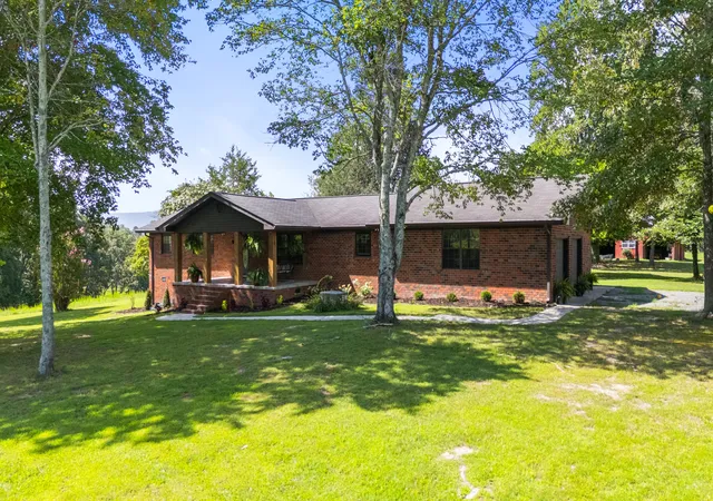 Single family home for sale at 16626 Highway 193, Chickamauga, GA 30707 | MLS# 1543035