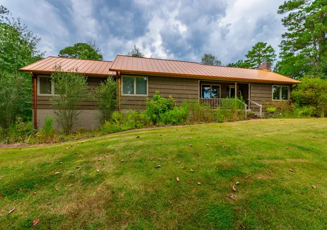 Photo 2 of Sale Pending at 364 John Thompson Rd, Flintstone, GA 30725 | MLS# 1543512 | Listing updated on 2026-09-29