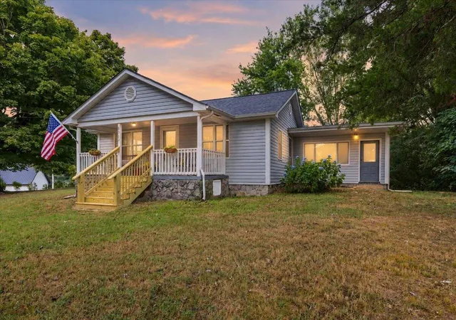 Photo 1 of Sale Pending at 8513 Walnut Rd, Hixson, TN 37343 | MLS# 1543708 | Listing updated on 2026-10-05