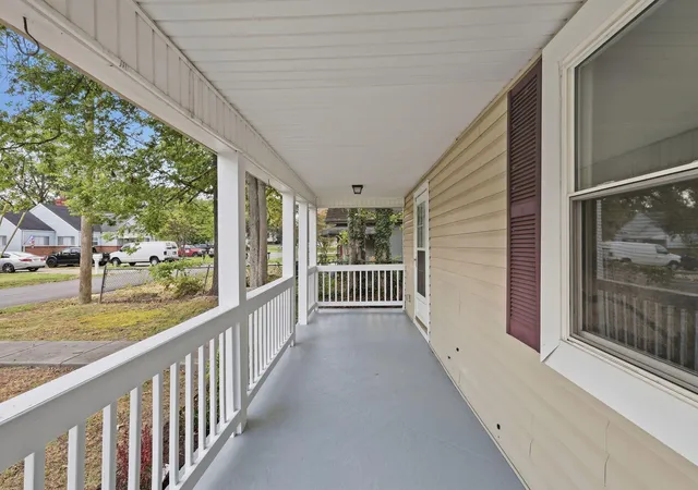 Photo 3 of Single family home for sale at 5323 Spriggs St, Chattanooga, TN 37412 | MLS# 1542869 | Listing updated on 2026-09-16