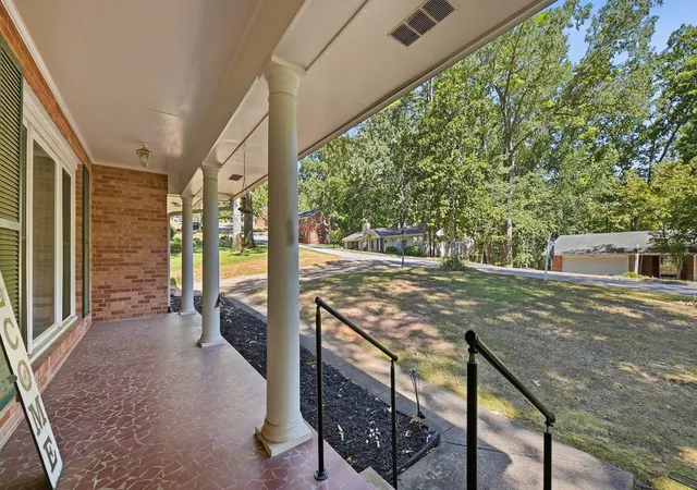 Photo 3 of Single family home for sale at 5835 Northshore Dr, Hixson, TN 37343 | MLS# 1542903 | Listing updated on 2026-10-21