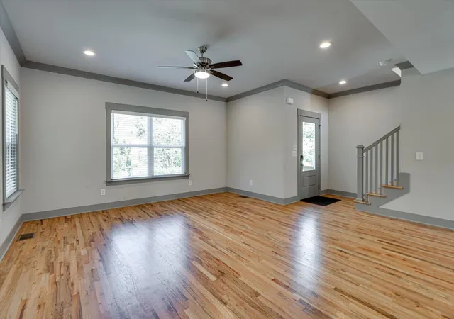 Photo 3 of Single family home for sale at 3509 Lockwood Cir, Chattanooga, TN 37415 | MLS# 1542944 | Listing updated on 2026-10-16