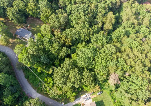 Land for sale at 0 Ethyeylin Ln, Hixson, TN 37343 | MLS# 1543372
