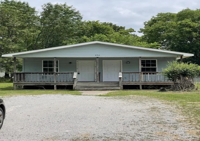 Photo 1 of Multi family home for sale at 2712 N Orchard Knob Ave, Chattanooga, TN 37406 | MLS# 1542951 | Listing updated on 2026-09-30