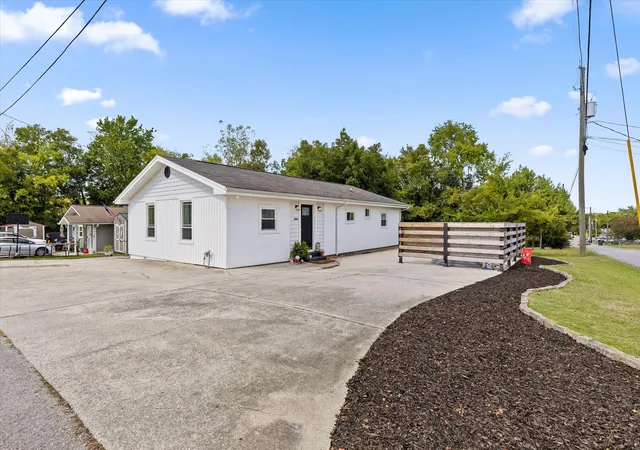 Photo 1 of Single family home for sale at 12 Cedar St, Ringgold, GA 30736 | MLS# 1543549 | Listing updated on 2026-10-24