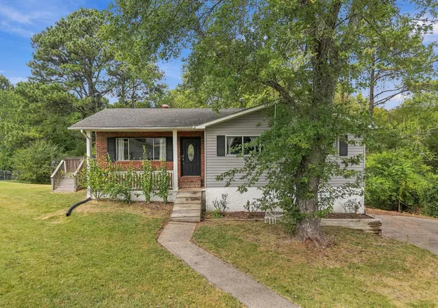 Photo 1 of Single family home for sale at 2640 Greenhills Cvs SE, Cleveland, TN 37323 | MLS# 1542962 | Listing updated on 2026-10-28
