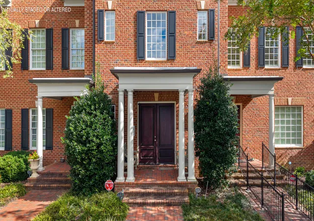Photo 1 of Condo for sale at 554 Whitehall Rd #120, Chattanooga, TN 37405 | MLS# 1543479 | Listing updated on 2026-10-08