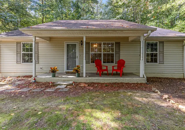 Photo 3 of Single family home for sale at 4123 Mountain Crk Rd, Chattanooga, TN 37415 | MLS# 1543166 | Listing updated on 2026-10-21