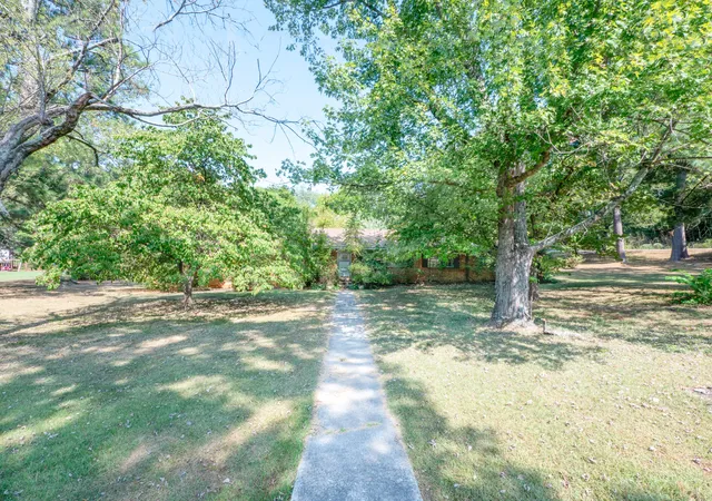 Photo 3 of Single family home for sale at 6939 Jesse Conner Rd, Chattanooga, TN 37421 | MLS# 1543214 | Listing updated on 2026-10-05