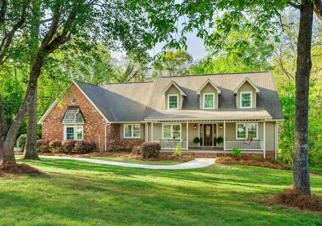 Photo 1 of Sale Pending at 707 Rocky Shadows Dr, Chattanooga, TN 37421 | MLS# 1543461 | Listing updated on 2026-09-27