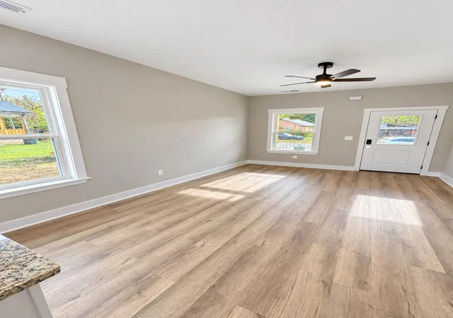 Photo 3 of Single family home for sale at 4243 Quinn Adams St, Chattanooga, TN 37410 | MLS# 1543264 | Listing updated on 2026-10-27