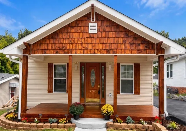 Single family home for sale at 2712 12th Avenue, Chattanooga, TN 37407 | MLS# 1543303