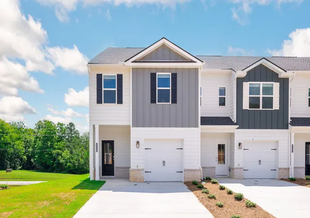 Photo 1 of Townhouse for sale at 4111 Belcourt Dr Ne, Cleveland, TN 37312 | MLS# 1543432 | Listing updated on 2026-10-28