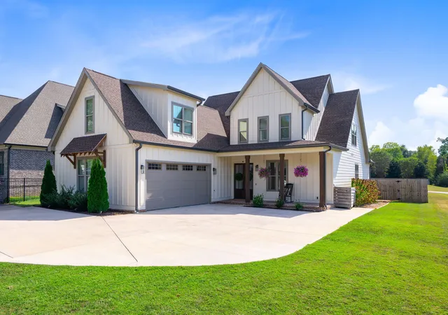 Photo 1 of Sale Pending at 6822 Bacon Ln, Chattanooga, TN 37421 | MLS# 1543860 | Listing updated on 2026-10-17