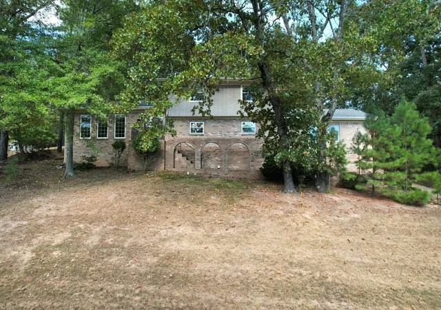 Photo 3 of Single family home for sale at 5604 Cold Springs Rd, Hixson, TN 37343 | MLS# 1543661 | Listing updated on 2026-09-30