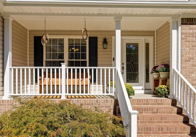 Photo 2 of Single family home for sale at 1355 Ashes Ave, Soddy Daisy, TN 37379 | MLS# 1543789 | Listing updated on 2026-10-30