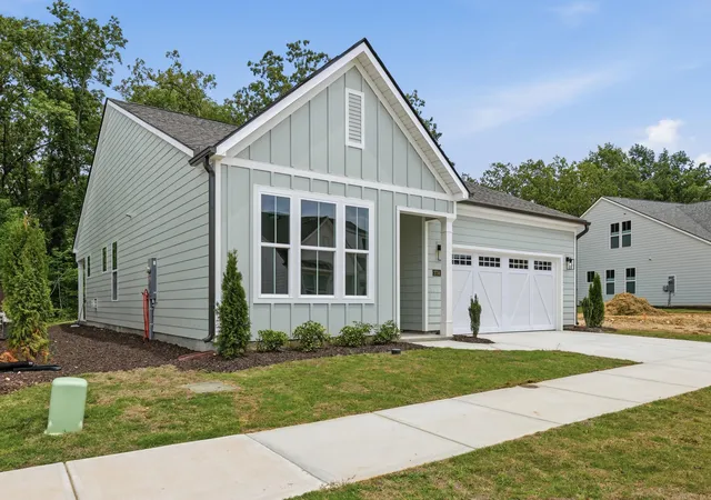 Photo 2 of Single family home for sale at 2756 Butlers Green Cir #30, Chattanooga, TN 37421 | MLS# 1543608 | Listing updated on 2026-10-26