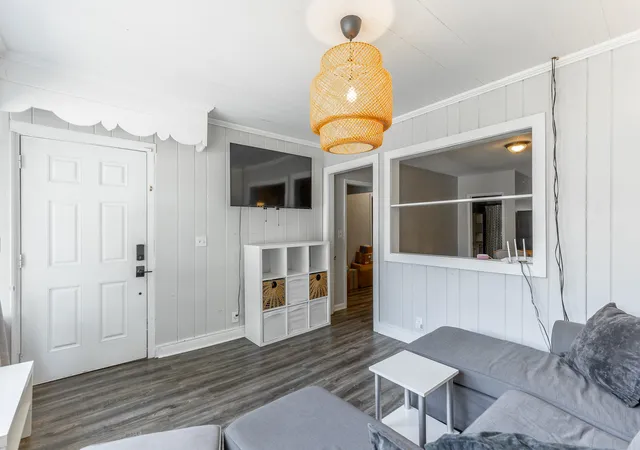 Photo 3 of Single family home for sale at 1801 Arlington Ave, Chattanooga, TN 37406 | MLS# 1543714 | Listing updated on 2026-10-16