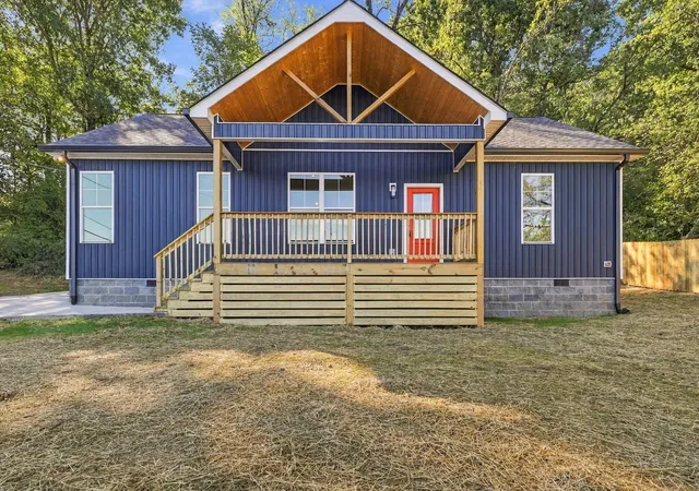 Single family home for sale at 3836 Grace Ave, Chattanooga, TN 37406 | MLS# 1543813