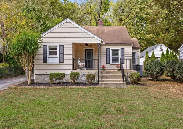 Photo 1 of Single family home for sale at 3711 Lamar Ave, Chattanooga, TN 37415 | MLS# 1544034 | Listing updated on 2026-10-08