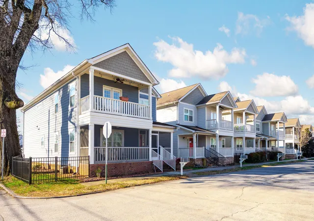 Photo 1 of Sale Pending at 102 W 19th Street, Chattanooga, TN 37408 | MLS# 1543748 | Listing updated on 2026-10-07