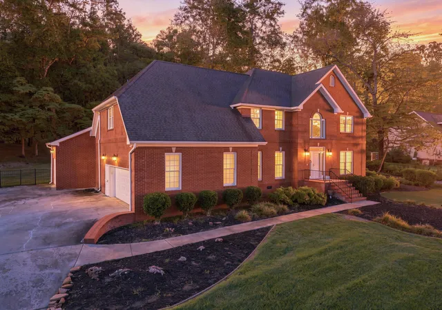 Photo 1 of Single family home for sale at 7334 Royal Harbour Cir, Ooltewah, TN 37363 | MLS# 1543862 | Listing updated on 2026-10-22