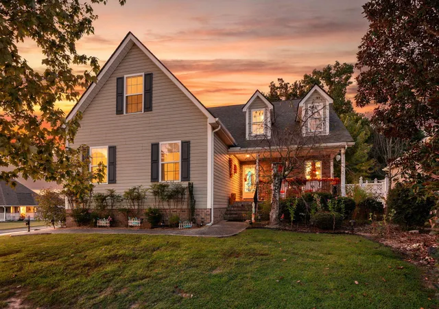 Photo 1 of Single family home for sale at 12 Heatherwood Ln, Ringgold, GA 30736 | MLS# 1543852 | Listing updated on 2026-10-24