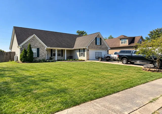 Single family home for sale at 314 Century Dr, Rossville, GA 30741 | MLS# 1543960