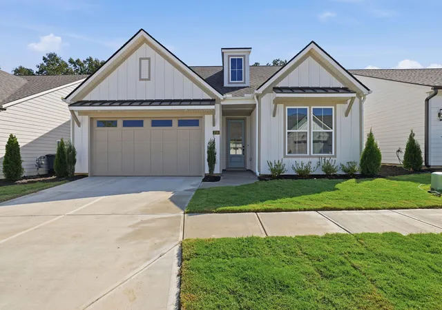 Photo 1 of Single family home for sale at 7778 Mistflower Cir, Chattanooga, TN 37421 | MLS# 1543977 | Listing updated on 2026-10-04