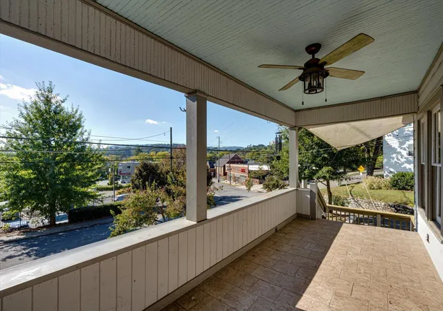 Photo 4 of Single family home for sale at 416 Hamilton Ave, Chattanooga, TN 37405 | MLS# 1544243 | Listing updated on 2026-10-15