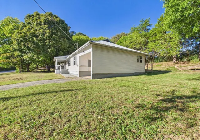 Photo 3 of Single family home for sale at 204 County Rd 265, Niota, TN 37826 | MLS# 1544115 | Listing updated on 2026-10-06