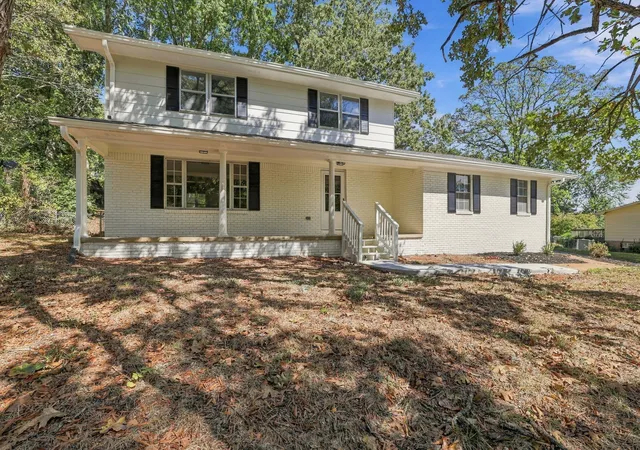 Photo 1 of Single family home for sale at 917 Carrie Ln, Hixson, TN 37343 | MLS# 1544120 | Listing updated on 2026-10-27