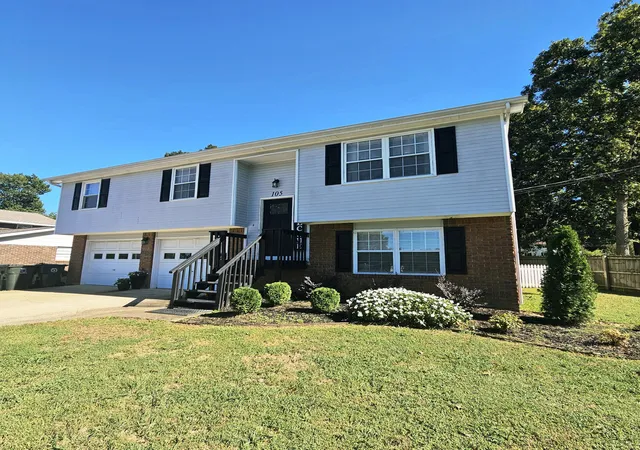 Single family home for sale at 105 Semmes Dr, Fort Oglethorpe, GA 30742 | MLS# 1544164