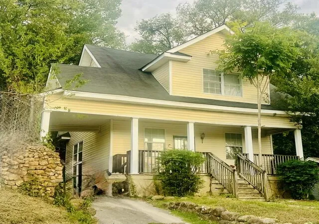 Photo 1 of Single family home for sale at 3904 14th Avenue, Chattanooga, TN 37407 | MLS# 1544368 | Listing updated on 2026-10-09
