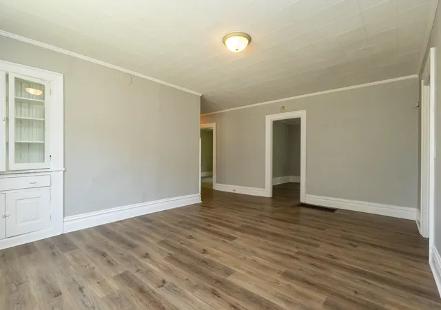 Photo 3 of Single family home for sale at 4028 Highland Ave, Chattanooga, TN 37410 | MLS# 1544417 | Listing updated on 2026-10-11
