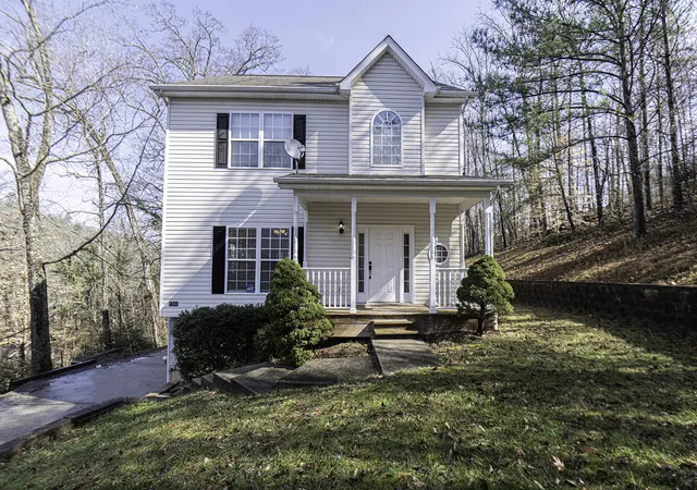 Photo 1 of Single family home for sale at 1344 Springview Dr, Chattanooga, TN 37421 | MLS# 1544277 | Listing updated on 2026-10-15