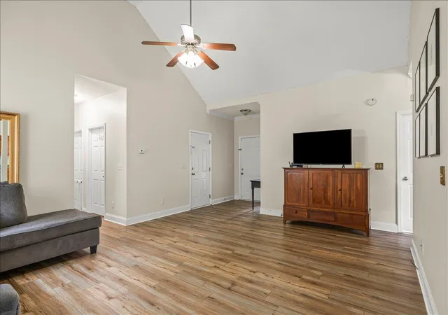 Photo 4 of Single family home for sale at 212 Hatfield Dr, Ringgold, GA 30736 | MLS# 1544323 | Listing updated on 2026-10-26
