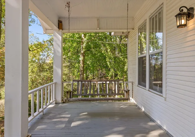 Photo 4 of Single family home for sale at 809 Fairmount Ave, Signal Mountain, TN 37377 | MLS# 1544492 | Listing updated on 2026-10-22