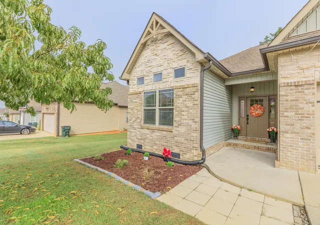 Photo 2 of Single family home for sale at 162 Stone Throw Ln, Chickamauga, GA 30707 | MLS# 1544390 | Listing updated on 2026-10-29