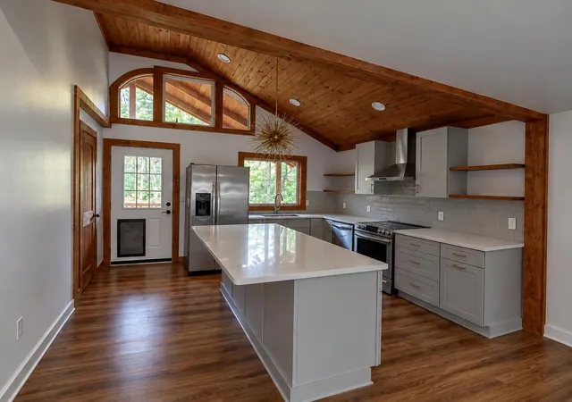 Photo 2 of Sale Pending at 1002 Russell Hl Rd Nw, Sugar Valley, GA 30746 | MLS# 1544407 | Listing updated on 2026-10-19