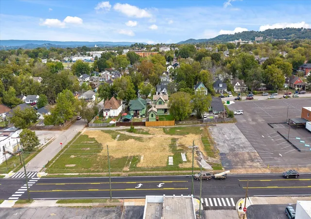 Photo 1 of Land for sale at 2009 E Main St, Chattanooga, TN 37404 | MLS# 1544467 | Listing updated on 2026-10-12