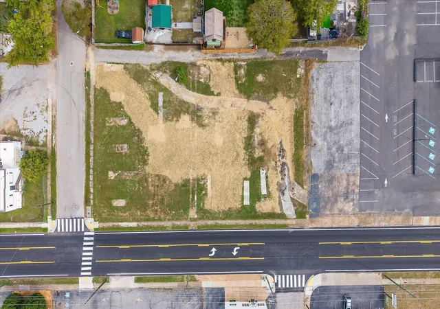 Photo 4 of Land for sale at 2009 E Main St, Chattanooga, TN 37404 | MLS# 1544467 | Listing updated on 2026-10-12