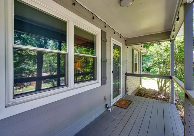 Photo 4 of Single family home for sale at 532 Lupton Dr, Chattanooga, TN 37415 | MLS# 1544444 | Listing updated on 2026-10-12