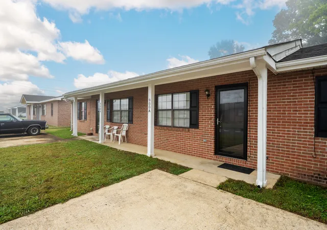 Photo 3 of House for sale at 900 Peppermill Rd, Chattanooga, TN 37411 | MLS# 1544552 | Listing updated on 2026-10-14