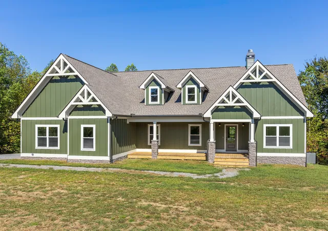 Single family home for sale at 690 Preservation Dr, South Pittsburg, TN 37380 | MLS# 1544503