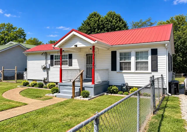 Photo 1 of Single family home for sale at 1637 Keeble St, Chattanooga, TN 37412 | MLS# 1544530 | Listing updated on 2026-10-13