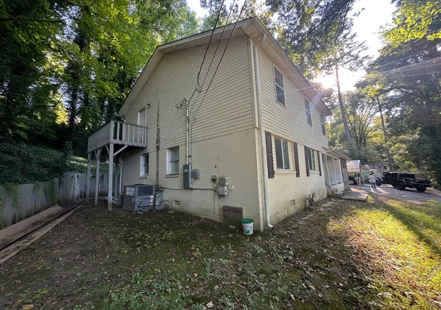 Photo 1 of Single family home for sale at 1119 Ridgeleigh Cir, Dalton, GA 30720 | MLS# 1544577 | Listing updated on 2026-10-18