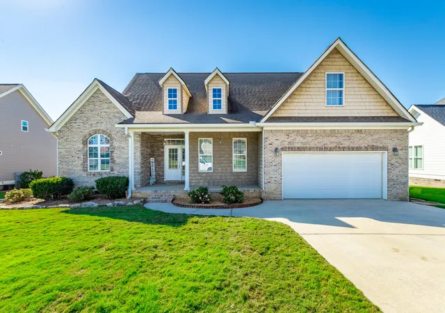Photo 1 of Single family home for sale at 49 Fallen Leaf Dr, Chickamauga, GA 30707 | MLS# 1544597 | Listing updated on 2026-10-14
